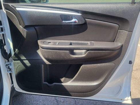 Used 2012 Chevrolet Traverse LT w/ All-Star Edition FWD image 17