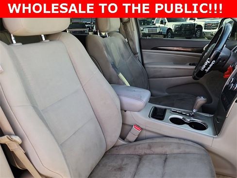 Used 2011 Jeep Grand Cherokee Laredo w/ Trailer Tow Group image 20