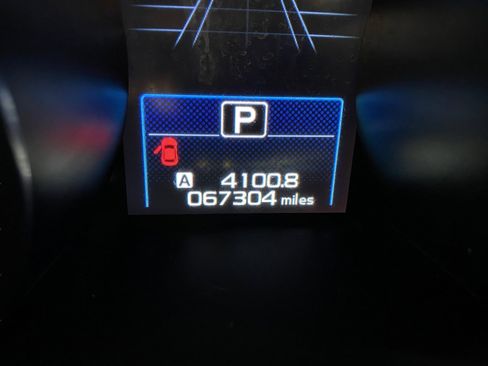 Used 2016 Subaru Legacy 2.5i Limited image 9