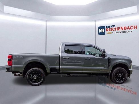 Used 2024 Ford F250 Lariat w/ Black Appearance Package AWD/4WD image 3