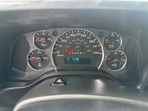 Used 2016 GMC Savana 3500 LT w/ LT Preferred Equipment Group image 16