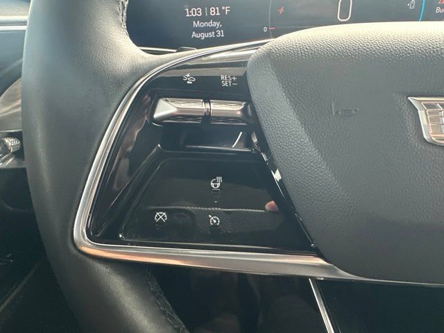 Used 2024 Cadillac Lyriq Luxury AWD/4WD image 28
