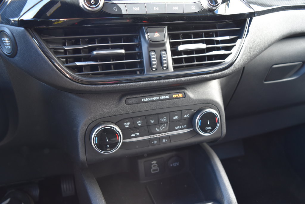 Used 2025 Ford Escape ST-Line FWD image 17