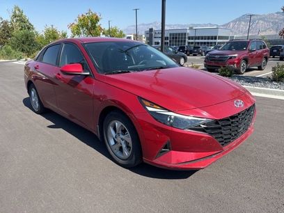 Used 2022 Hyundai Elantra SE