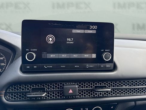 Used 2025 Honda HR-V Sport image 8