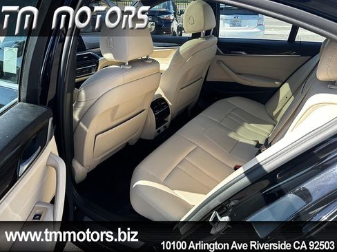 Used 2018 BMW 530e RWD image 17