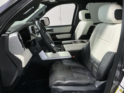 Used 2024 Toyota Tundra Capstone image 21