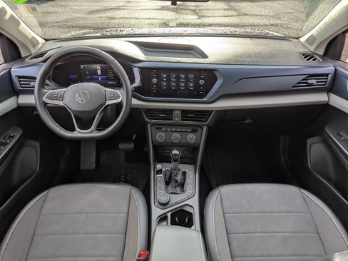 Used 2022 Volkswagen Taos SE image 23