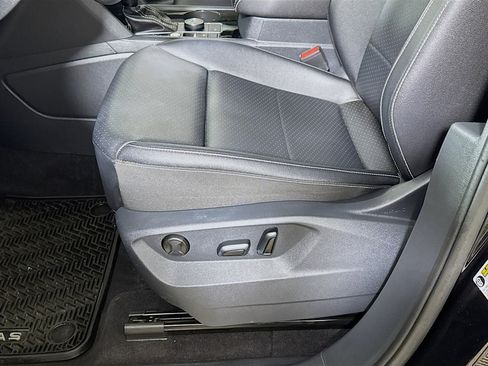 Used 2023 Volkswagen Atlas SE w/ Black Wheel Package image 20