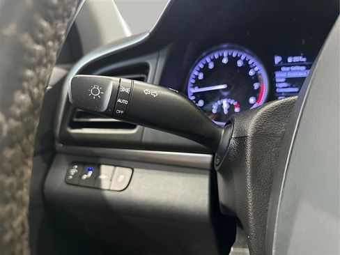 Used 2019 Hyundai Elantra Value Edition w/ Cargo Package FWD image 19