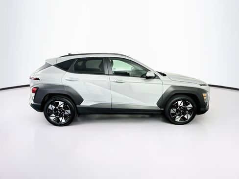 Used 2025 Hyundai Kona SEL FWD image 10