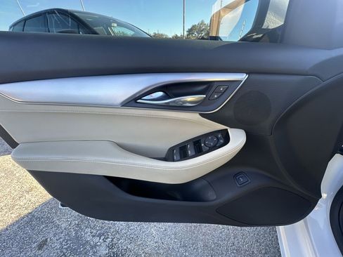 Used 2023 Cadillac CT5 Luxury image 30