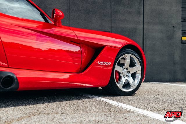 Used 2006 Dodge Viper SRT-10 RWD image 30