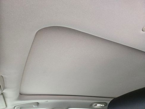 Used 2018 Cadillac XT5 Luxury w/ Driver Awareness Package image 9