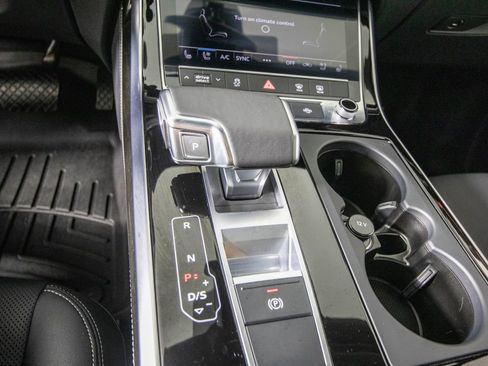 Used 2025 Audi Q7 2.0T Premium Plus w/ Premium Plus Package AWD/4WD image 25