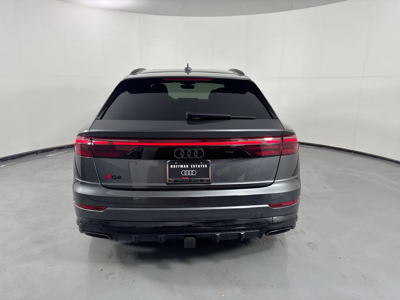 Used 2024 Audi Q8 Prestige w/ Prestige Package AWD/4WD image 6