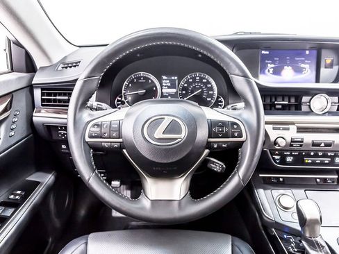 Used 2018 Lexus ES 350 w/ Premier Package FWD image 20