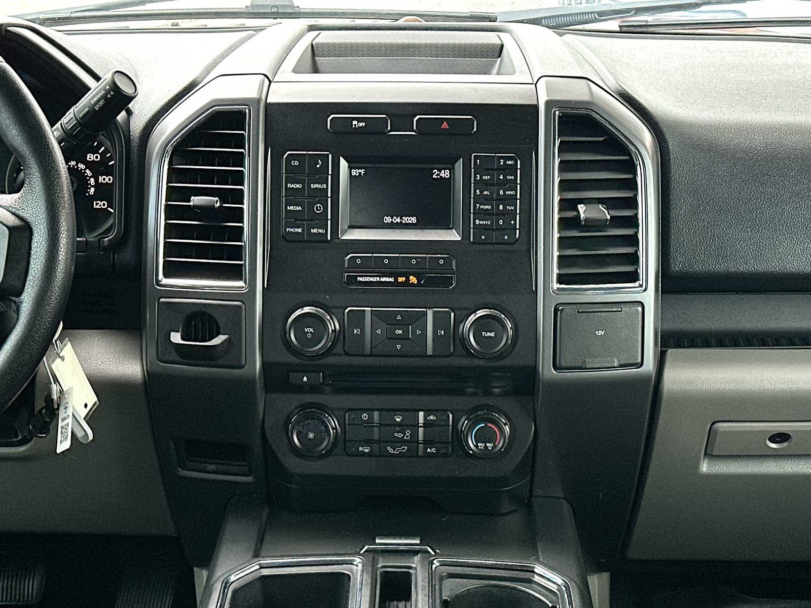 Used 2016 Ford F150 XLT w/ Equipment Group 301A Mid RWD image 26