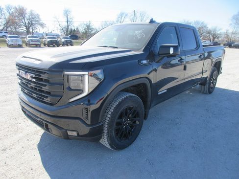 New 2026 GMC Sierra 1500 Elevation w/ Elevation Premium Package image 11