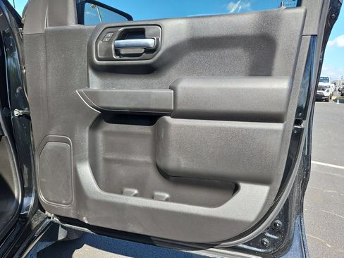 Certified 2025 Chevrolet Silverado 1500 Custom AWD/4WD image 29