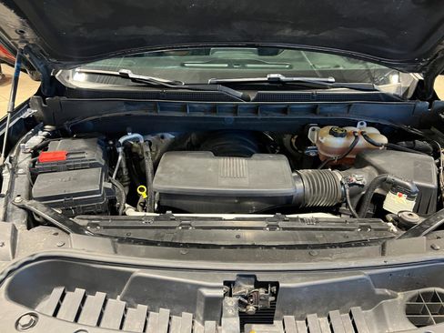 Used 2022 GMC Yukon SLT w/ SLT Luxury Package image 46