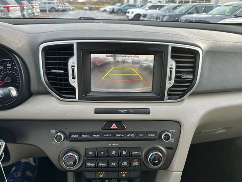 Used 2019 Kia Sportage LX w/ LX Popular Package image 31