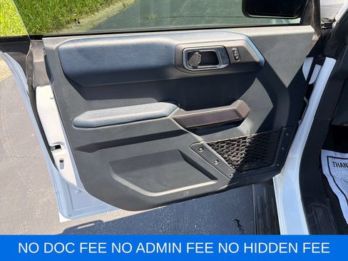 Used 2024 Ford Bronco Outer Banks AWD/4WD image 12