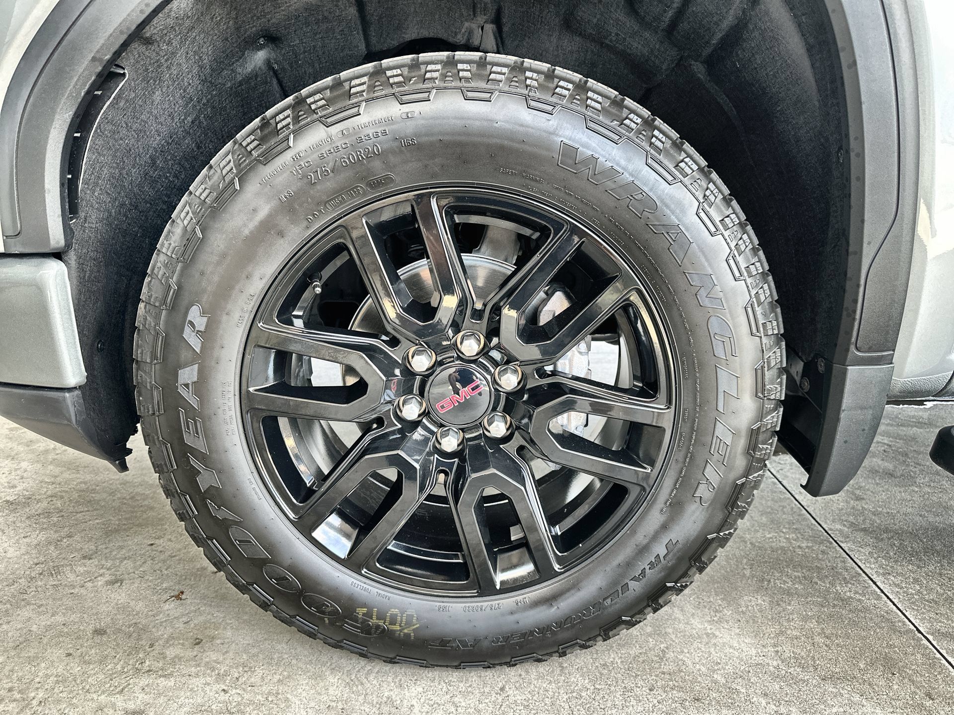 Used 2026 GMC Sierra 1500 Elevation w/ Elevation Premium Package AWD/4WD image 31