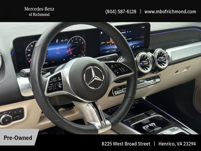 Used 2025 Mercedes-Benz GLB 250 4MATIC image 13