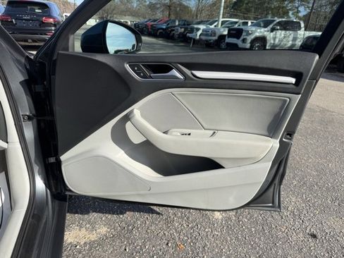 Used 2016 Audi A3 1.8T Premium image 10