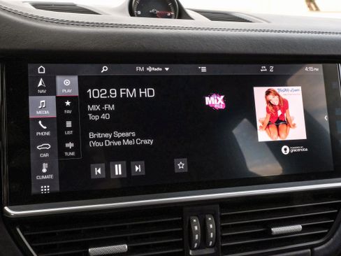 Used 2019 Porsche Cayenne Turbo image 35