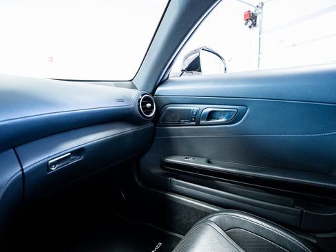 Used 2020 Mercedes-Benz AMG GT Coupe image 52