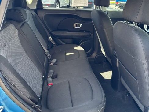 Used 2017 Kia Soul + w/ Designer's Package image 16