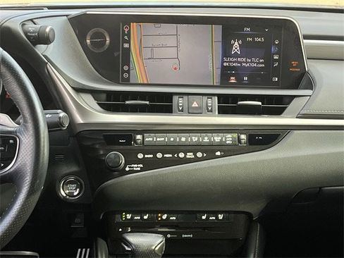 Used 2020 Lexus ES 350 F Sport image 21