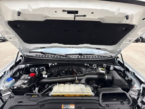 Used 2025 Ford Expedition Active RWD image 34