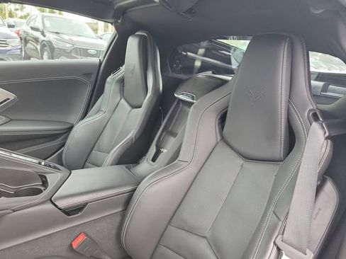 Used 2021 Chevrolet Corvette Stingray Preferred Cpe w/ Z51 Performance Package image 12