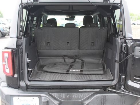 Used 2023 Ford Bronco Wildtrak AWD/4WD image 16
