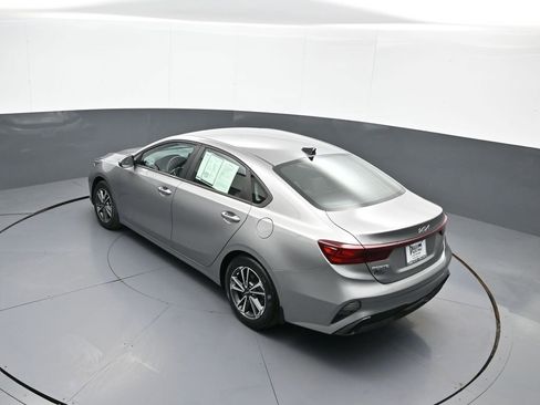 Certified 2023 Kia Forte LXS w/ LXS Technology Package FWD image 38