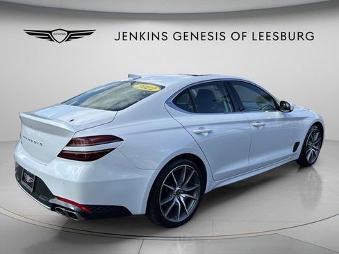 Used 2022 Genesis G70 2.0T w/ Prestige Package RWD image 5