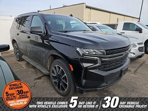 Used 2022 Chevrolet Tahoe RST w/ Sport Performance Package image 4