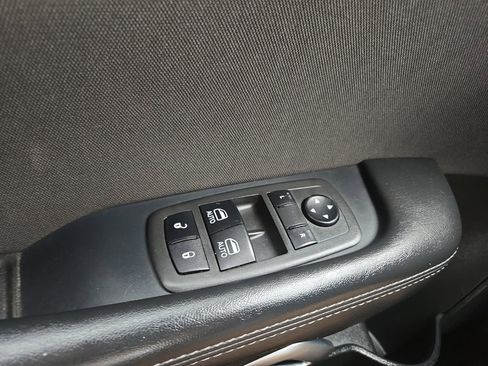 Used 2022 Dodge Challenger GT RWD image 20