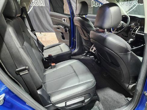 Used 2022 Kia Sorento SX image 11