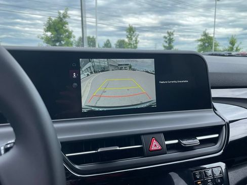 New 2026 Kia Seltos S AWD/4WD image 16