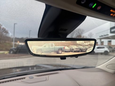 Used 2021 GMC Yukon XL Denali w/ Denali Ultimate Package image 23