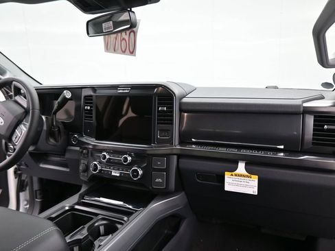 New 2026 Ford F250 Lariat w/ Chrome Package AWD/4WD image 14