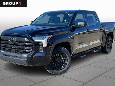 Used 2022 Toyota Tundra SR5 image 1
