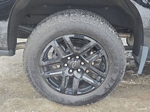 Used 2022 Chevrolet Silverado 1500 RST w/ Convenience Package II image 10