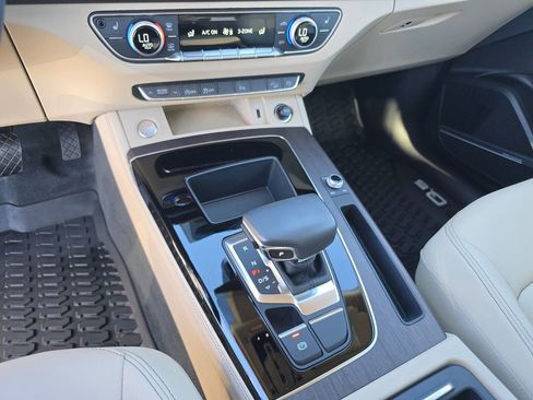 Used 2022 Audi Q5 2.0T Premium Plus w/ Premium Plus Package image 27