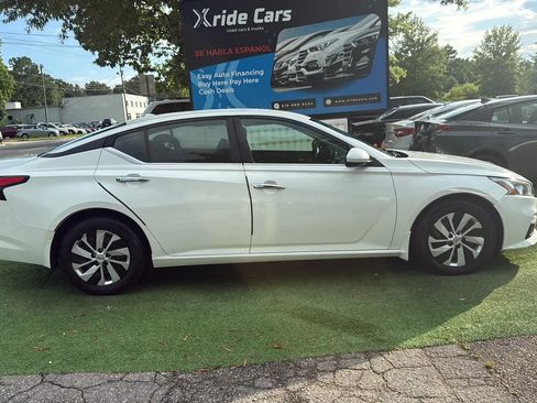 Used 2019 Nissan Altima 2.5 S FWD image 8