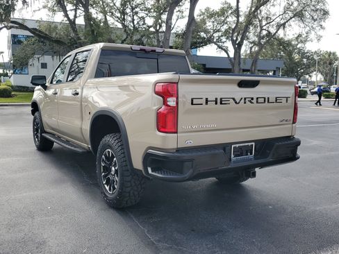 Used 2023 Chevrolet Silverado 1500 ZR2 w/ Technology Package image 7